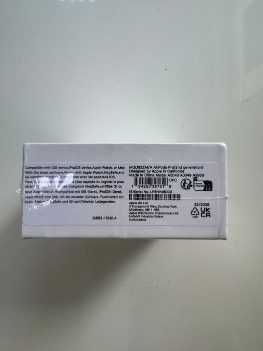 AirPods  Pro 2 , sigilate cu tot ce se vede in poza