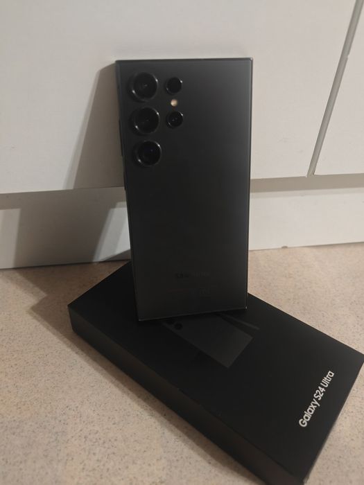 Samsung S24 Ultra 12/256gb