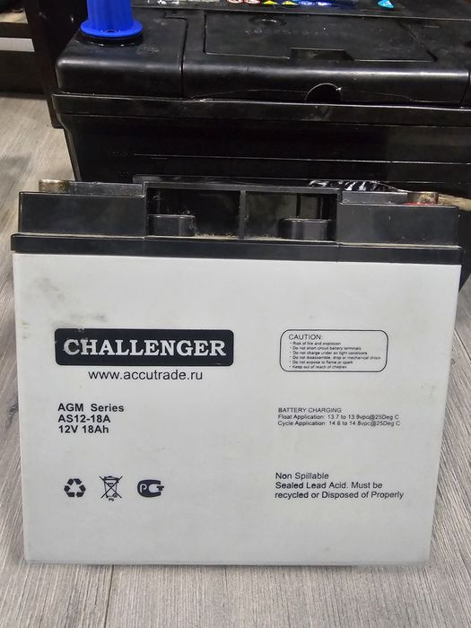 Продам AGM аккумулятор 12v 18ah