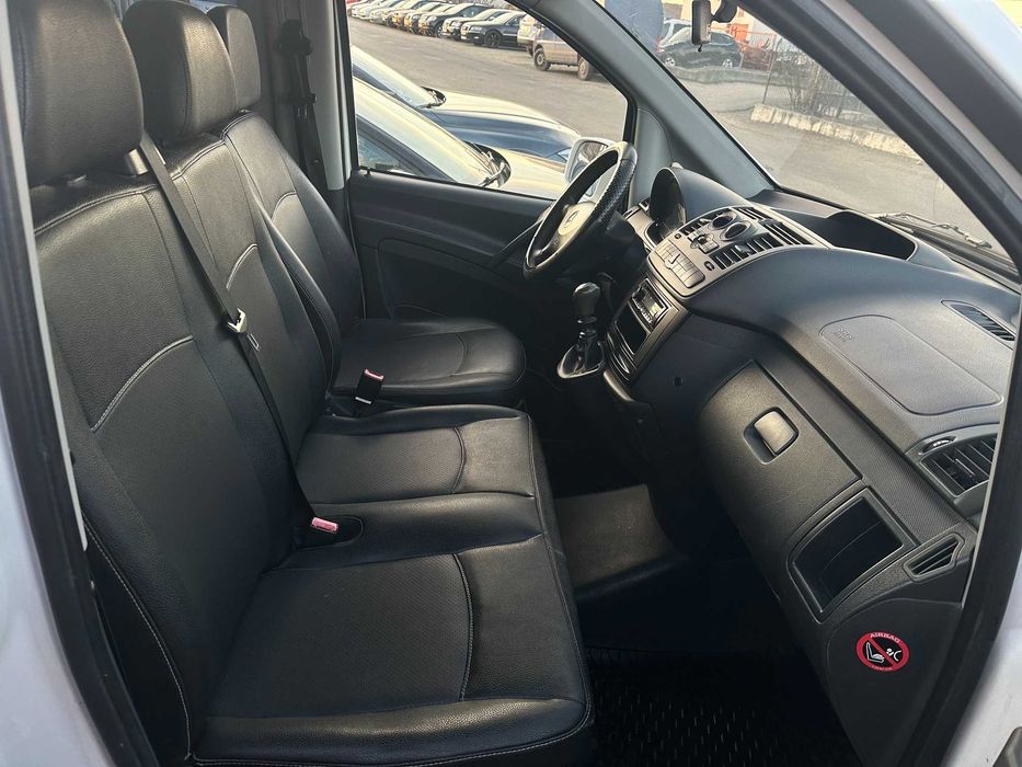 Mercedes Vito 2,2 cdi 2011 facelift 8+1 locuri accept variante !