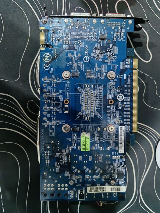 видеокарта GTX560 Ti 1Гб