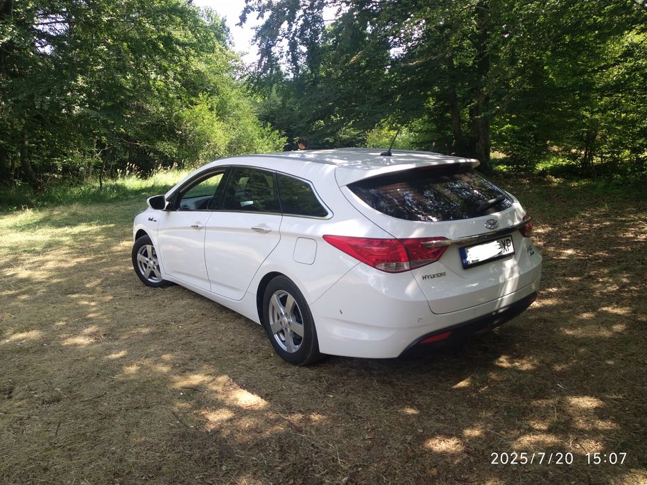 Hyindai i 40  Хюндай и 40