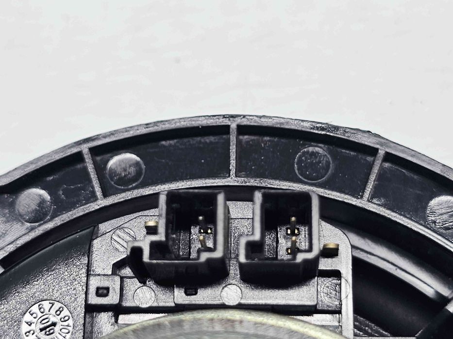 Boxa dreapta fata Bmw 3 (E90) Facelift [Fabr 2005-2011] 9143232-01