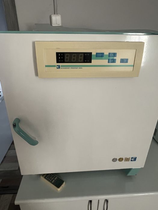 Сухожаровой шкаф