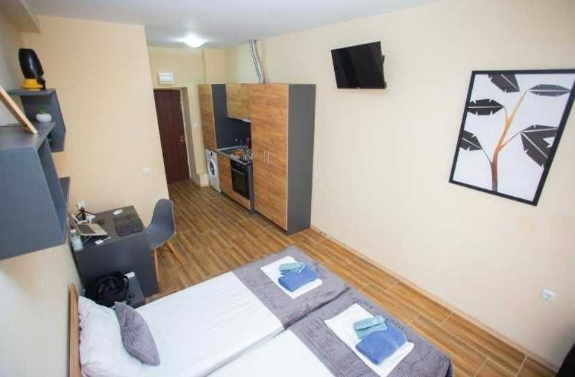 Дава се под наем Едностаен апартамент в Велико Търново, Бузлуджа - 28 кв.м за 255 € - Снимка #3