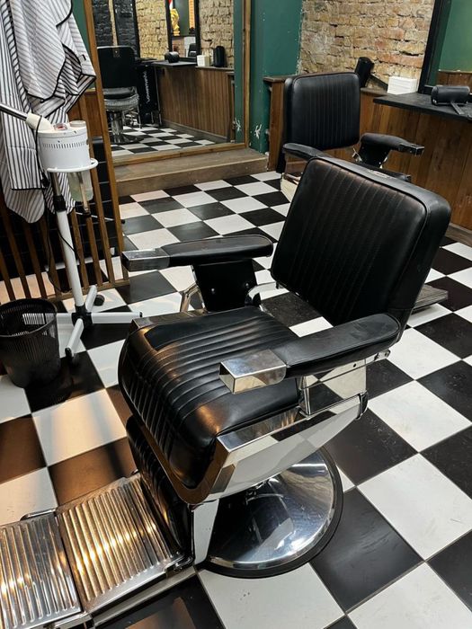 Кресло для парикмахерскую