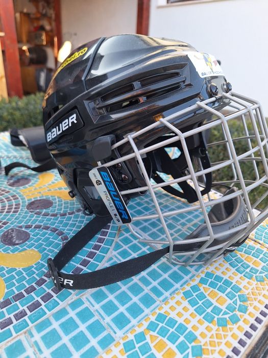 Vand casca hochei Bauer