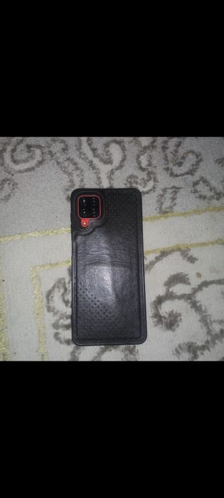 Samsung a 12 s хорошая идияални состаиание