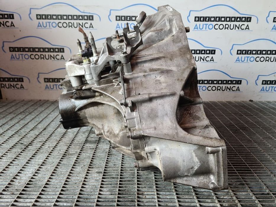 Cutie de viteze Honda CR - V III Facelift 2.2 D 2009 - 2012 150CP Manuala 6 Trepte N22B3 ...