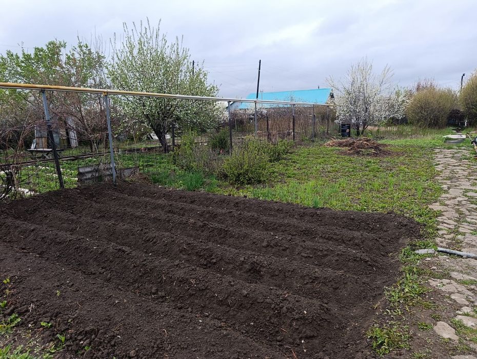 Продам дом дачном участке