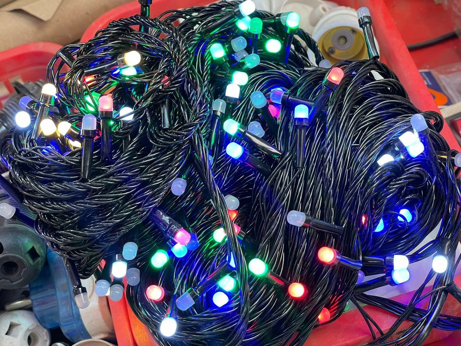 Гирлянды уличные пишите ватсап