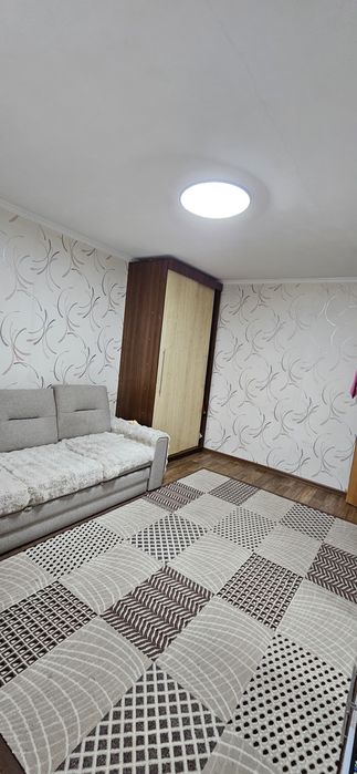 Продам 2,ком квартиру