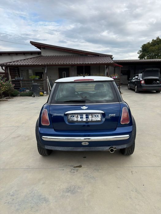 Mini Cooper One 1.6 Benzina 2003 90Cp