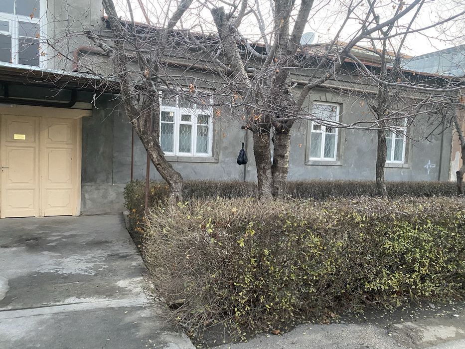 Uy sotiladi general uzakovdan 100 metr kirganda