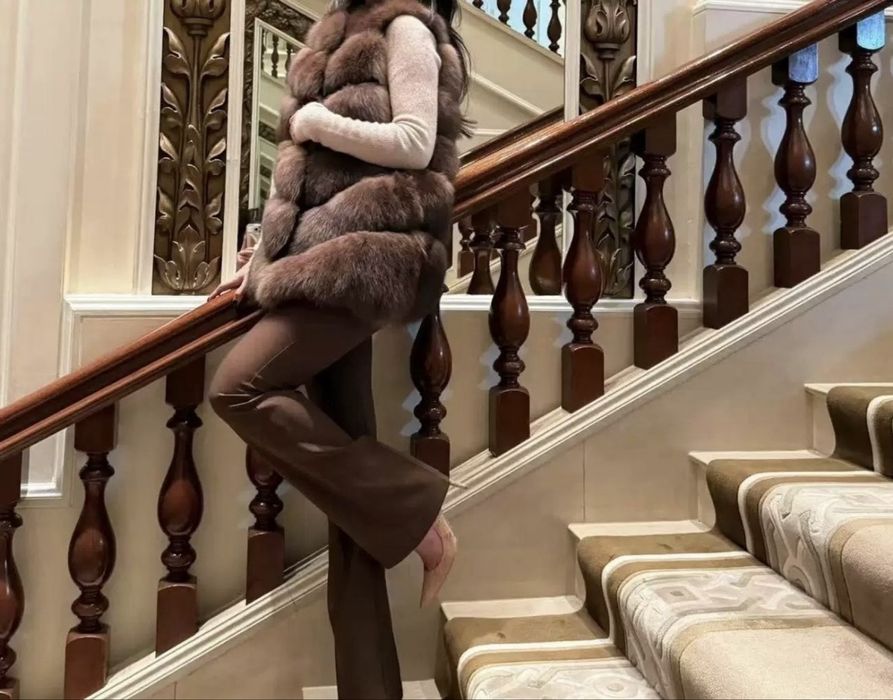 Елек от естествена кожа