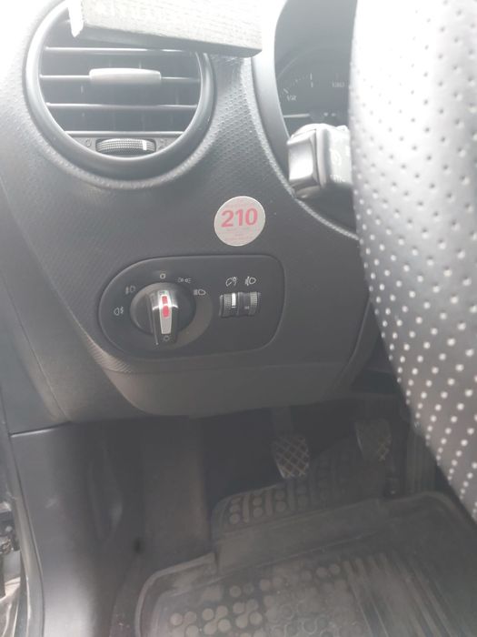 Seat Leon  1,4 /125cp