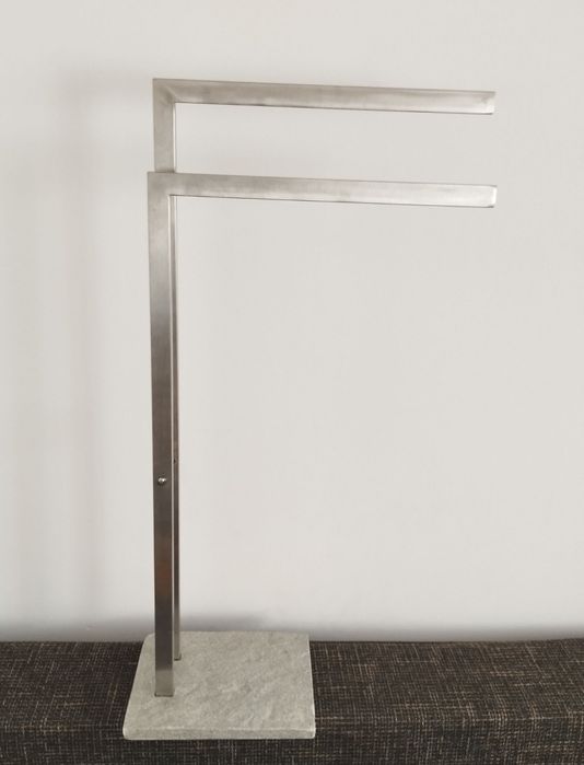 Wenko 20603100 Suport pentru prosoape granit cu 2 brațe – Suport pentr