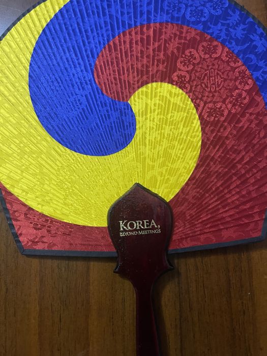 Веер на подарок, Корея