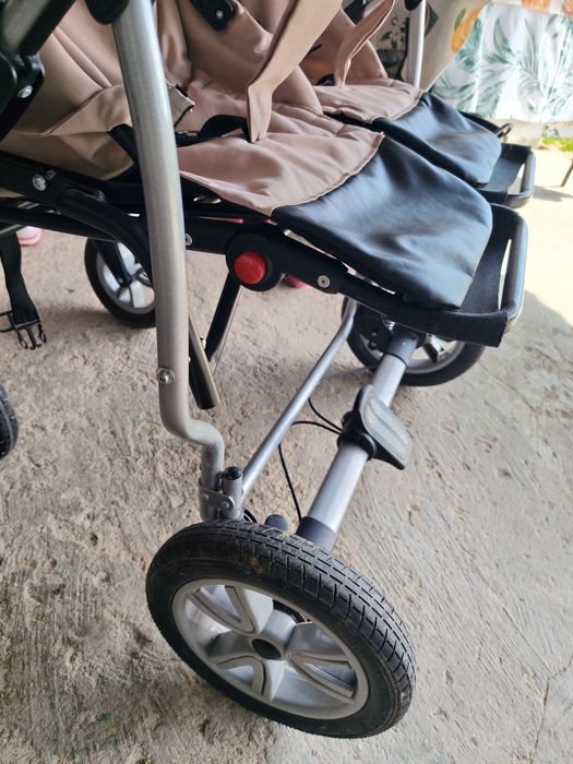 Cărucior gemeni mikado