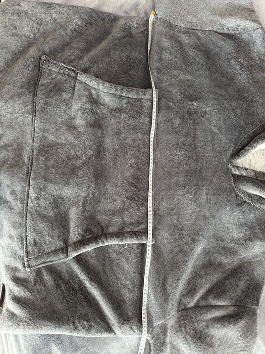 Patura hanorac cu gluga