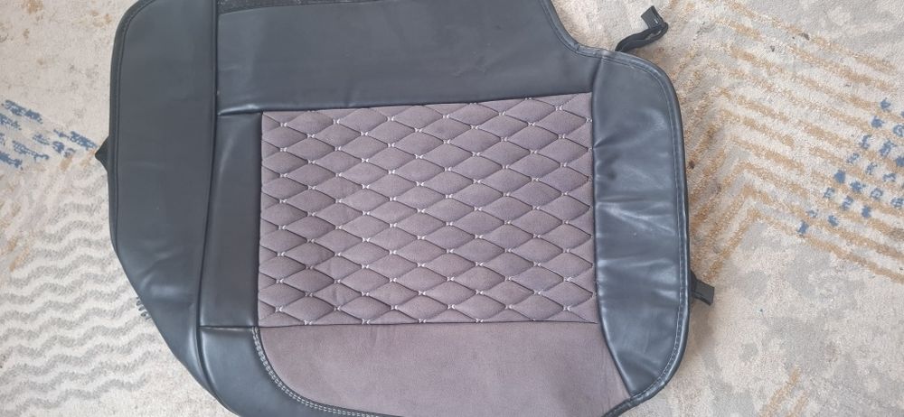 Авто чехлы универсал