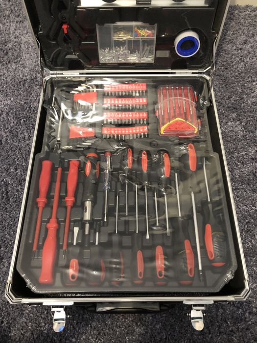 Vand trusa scule universala Lehmann Task Master !