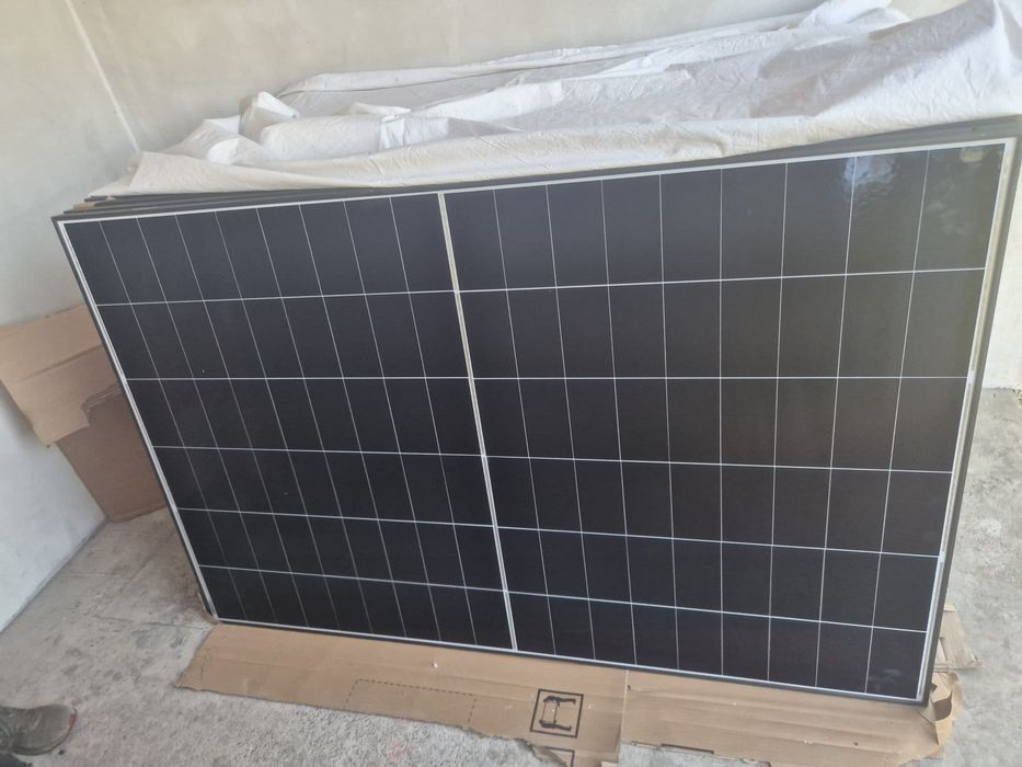 Panouri fotovoltaic