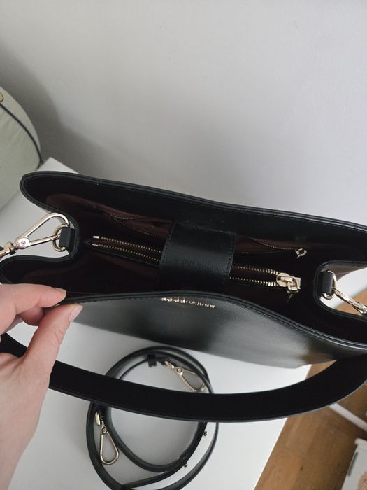 Дамска кожена чанта  Coccinelle