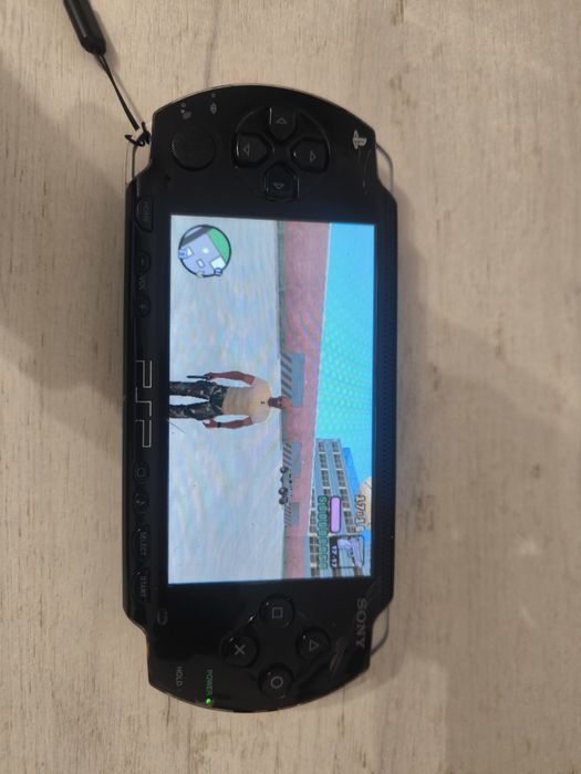 PlayStation portabil 1000