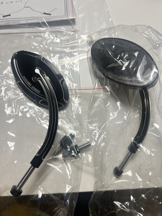 Ohlinzi moto Arlen Ness ( harley davidson )