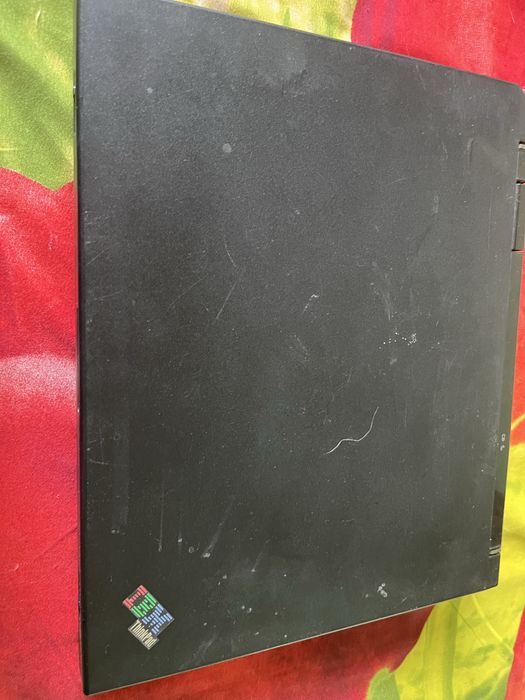 Ноутбук IBM ThinkPad продвм срочно 8000