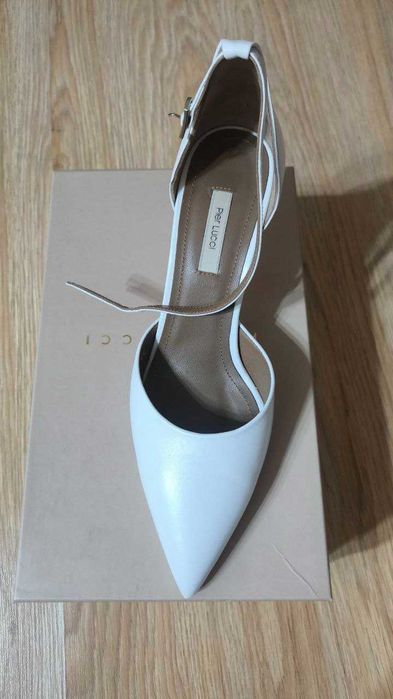 Ок окшом туфлиси, 40- размер/ Туфли вечерние, белые, 40-й размер