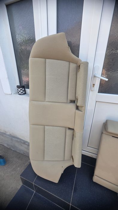 Vând scaune+bancheta bmw seria 3