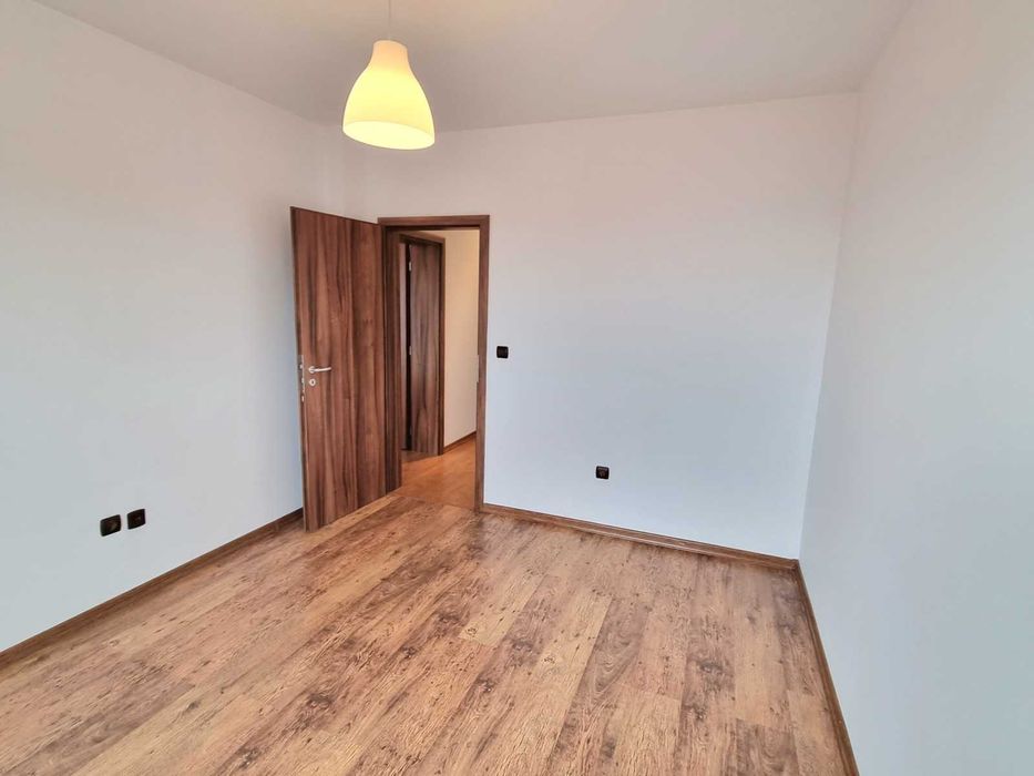 Продава се Тристаен апартамент в София, Студентски град - 95 кв.м за 2106 €/кв.м - Снимка #9