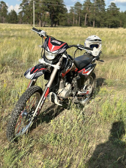 Продам эндуро 250