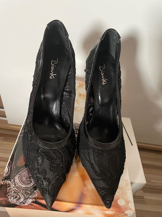 Черни токчета bianki