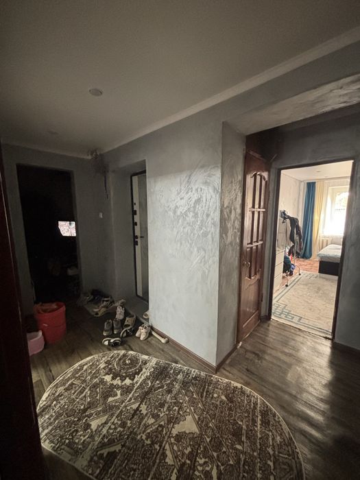 Продам двухкомнатную квартиру поселок Круглоозерное