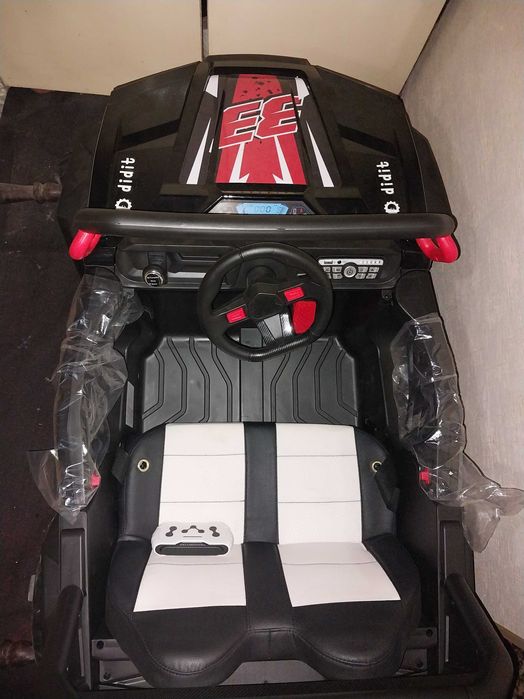 Parking mashina sotiladi