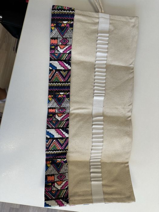 Несесер за моливи моливник