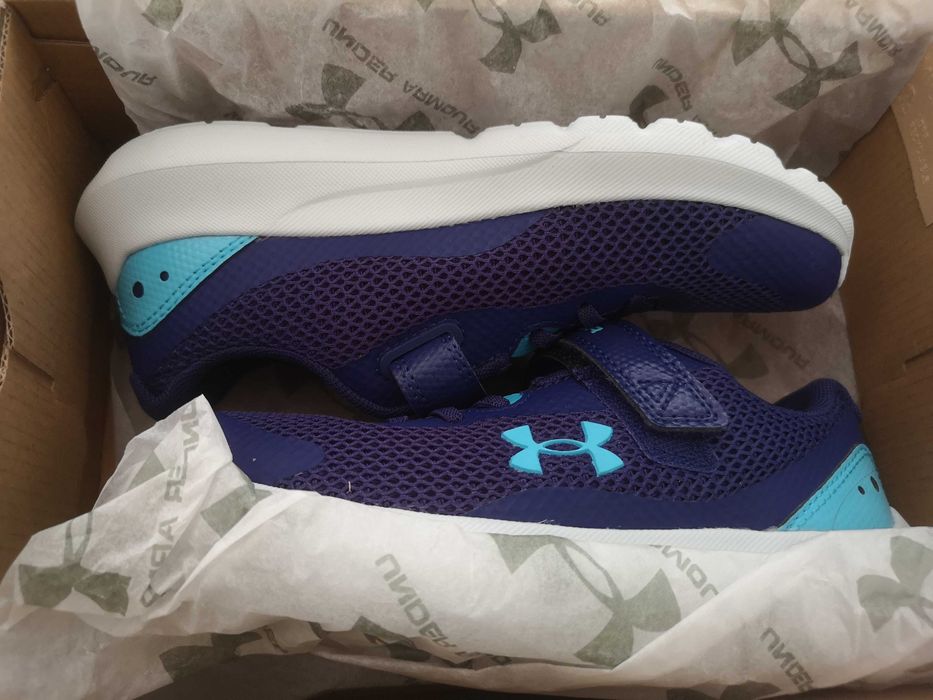Детски маратонки Under Armour, размер 34