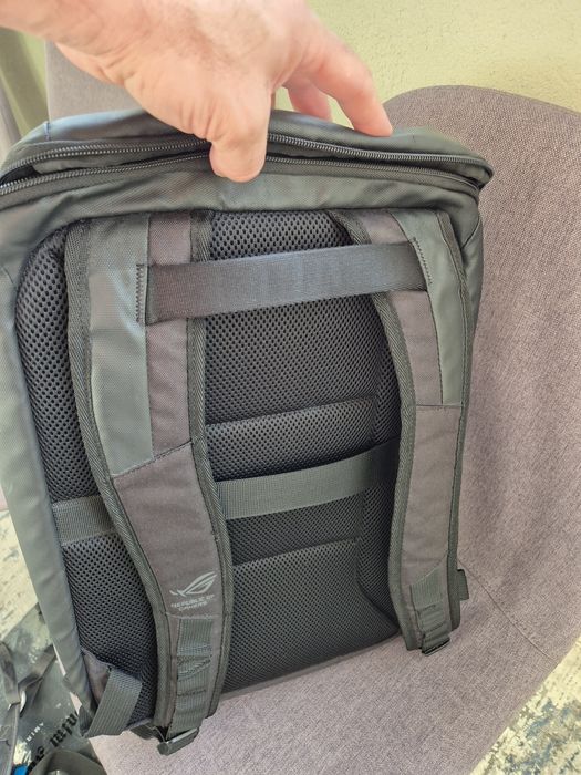 Rucsac gaming nou Asus ROG