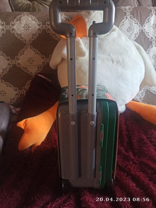 Продам детский набор.