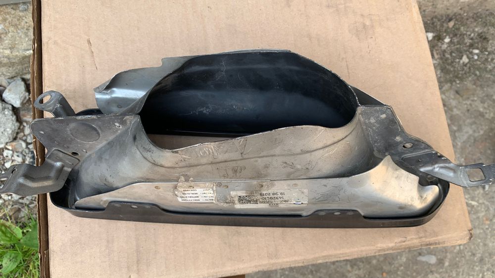 Накрайник за ауспух на бмв / Bmw 7 G11