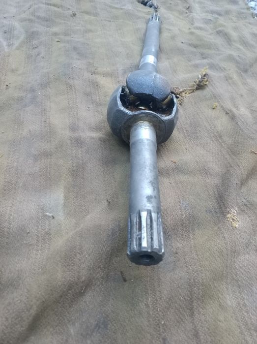 УАЗ 469 крыло ось