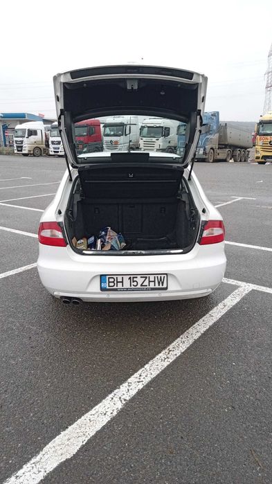 Vand Skoda Superb 2.0 TDI