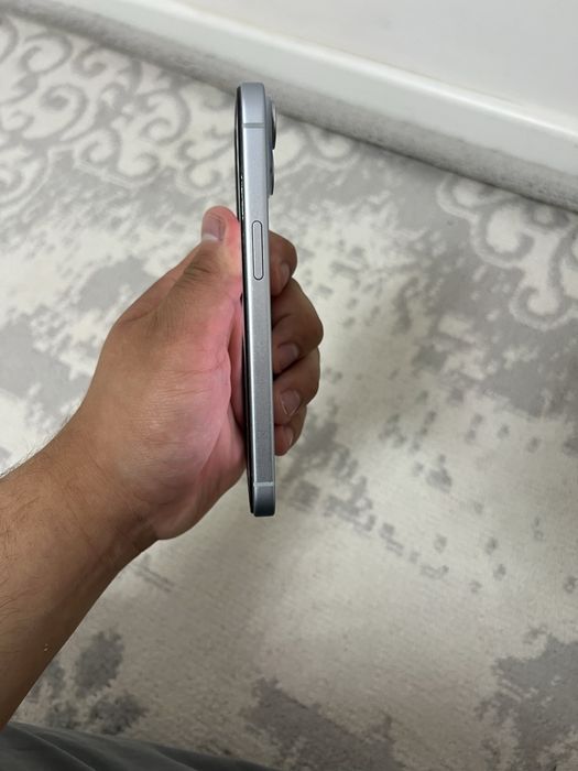 Срочно продам iphone 15/айфон 15