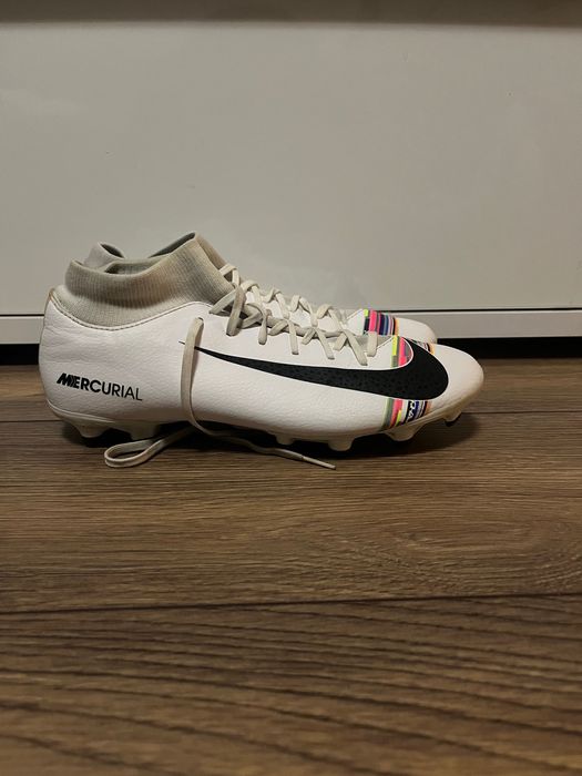 Бутонки nike mercurial