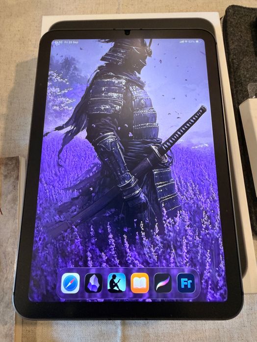 iPad mini - 6th gen, 256GB, Cellular + Apple Pencil - 2nd gen + аксесоари