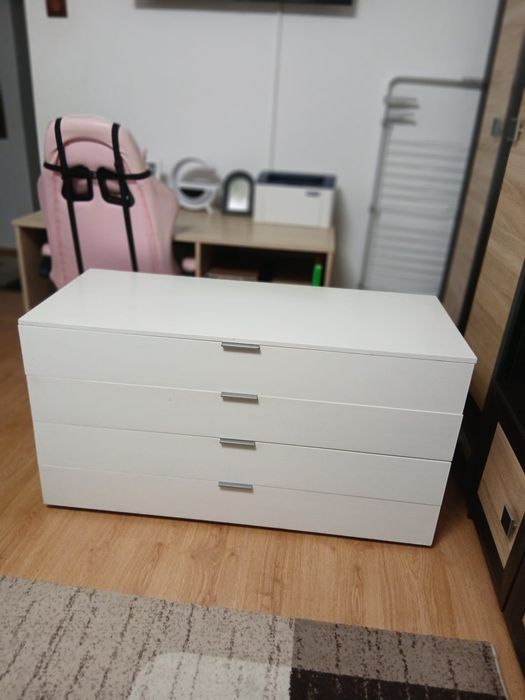 Comoda tv cu sertare alba