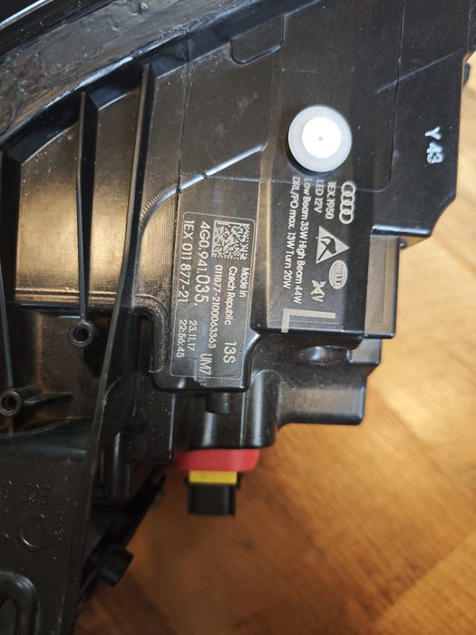 ляв фар audi a6 s6 rs6 c7